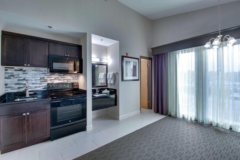 Best Western Plus The Inn At Hampton