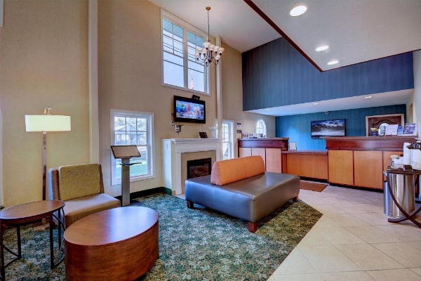 Best Western Plus The Inn At Hampton image 27