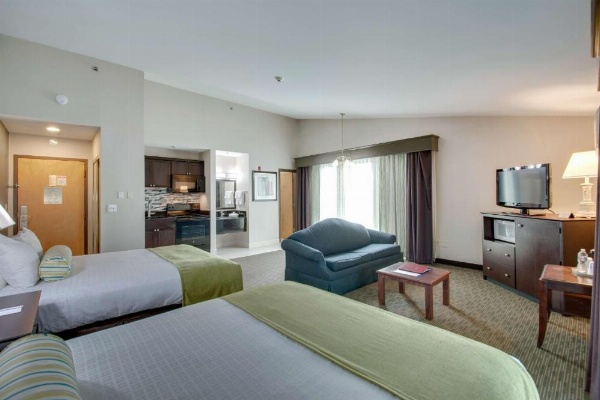 Best Western Plus The Inn At Hampton image 8